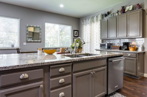 573 Stetson Dr, Valley Home CA  95361-8689 exterior