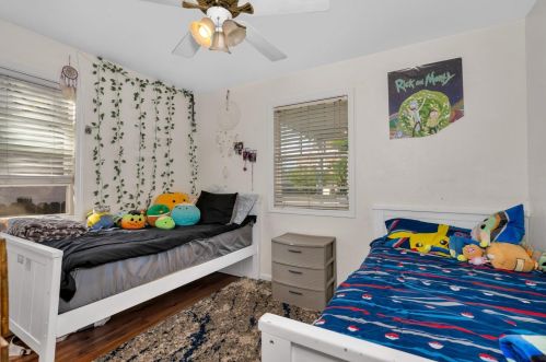 835 I St, Los Banos CA  93635-4310 exterior