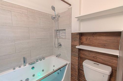 2735 Grafton Ave, Dallas TX  75211-5711 exterior