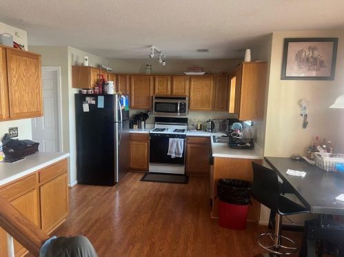 205 Summer Mist Ct, Marietta, GA 30060-7815