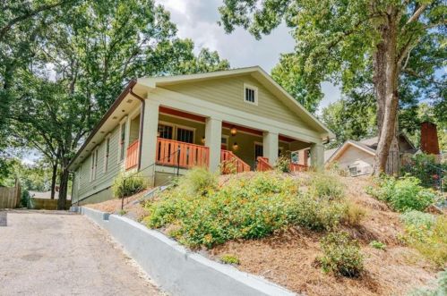 1766 Linwood Ave, Atlanta, GA 30344-3159