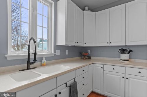 252 Prospect Hill Blvd, Charles Town WV  25414-5082 exterior