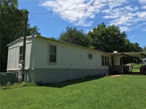 613 Beech St, Spiro, OK 74959-3310