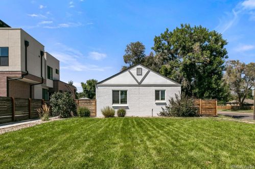 3161 Saint Paul St, Denver, CO 80205-6763