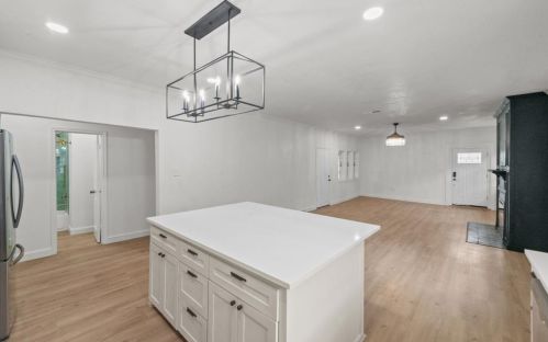 2225 Fairmount Ave, Fort Worth TX  76110-1326 exterior