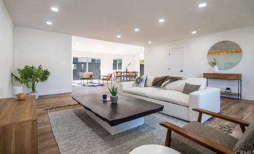 2519 230th St, Torrance, CA 90505-3017