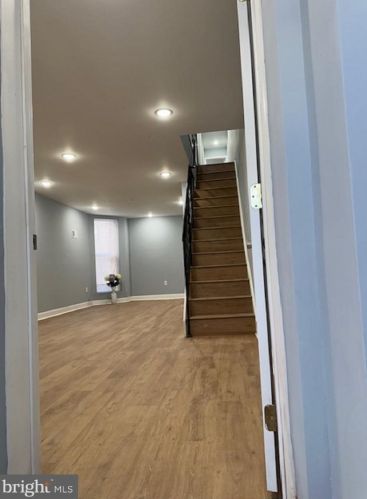 5518 Larchwood Ave, Philadelphia, PA 19143-1908