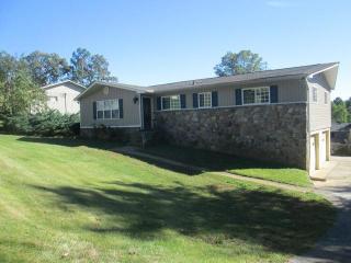 1404 Highland Way, Hixson, TN 37343-5007