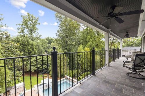 877 Highland Ter, Atlanta GA  30306-3411 exterior