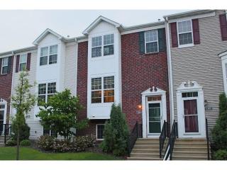 5204 Scott Ln, Minneapolis MN  55443-5101 exterior