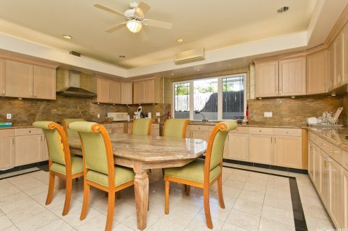4347 Pahoa Ave, Honolulu HI  96816-5450 exterior