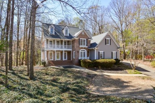 3003 Pointe Cir, Holly Springs, GA 30189-4623