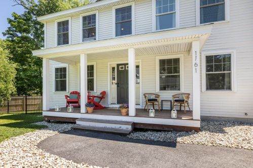 1161 Washington Ave, Portland, ME 04103-3624