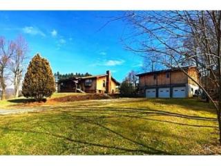 1007 Jones Dr, Erwin, TN 37650-4228