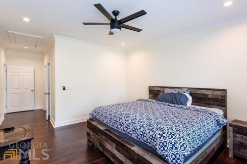1723 Hardin Ave, Atlanta GA  30337-2059 exterior