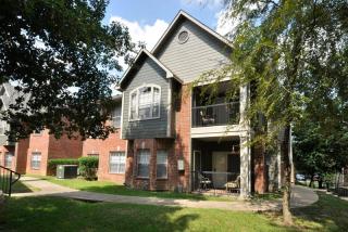 2330 Montgomery Park Blvd, Conroe TX  77304-3595 exterior