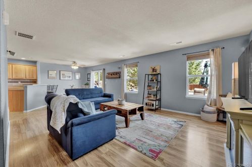 774 Willow Dr, Denver CO  80603-7761 exterior