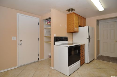 10251 Phlox St, Sandy UT 84094-4539 exterior