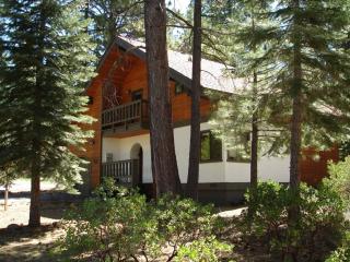 1501 Logging Trl, Truckee, CA 96161-4019