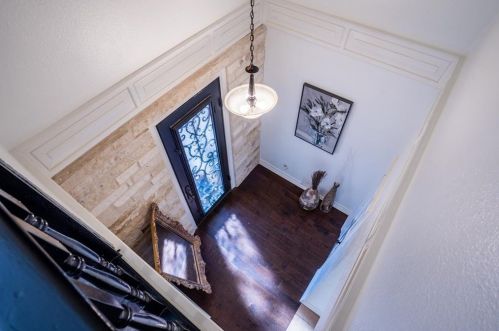 9630 Greenville Ave, Dallas TX 75243-6432 exterior