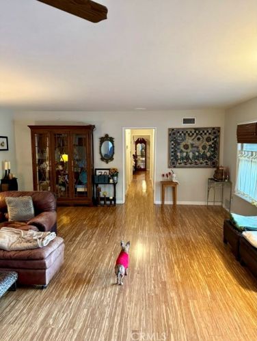 5161 Victoria Ave, Riverside CA  92506-1564 exterior