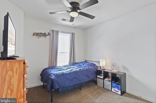 252 Prospect Hill Blvd, Charles Town WV  25414-5082 exterior