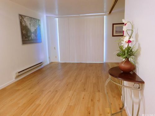 6146 Shelter Creek Ln, San Bruno, CA 94066-6013