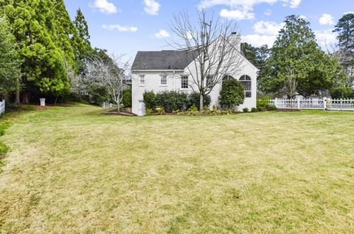 1124 Berkshire Rd, Atlanta GA  30306-3002 exterior