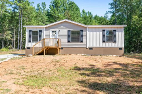 473 Chandler Place Dr, Lavonia, GA 30553-6033