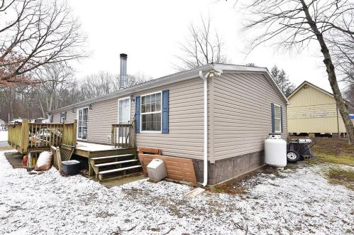 46 Hillside Dr, Burrillville, RI 02839-1147