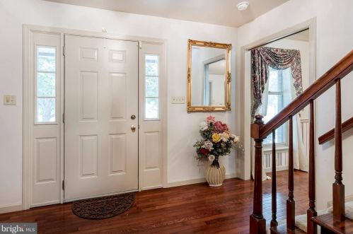 2616 Standardbred Dr, Lancaster PA  17603-4161 exterior