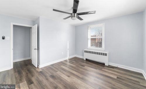 3237 Guilford St, Philadelphia PA 19152-4504 exterior