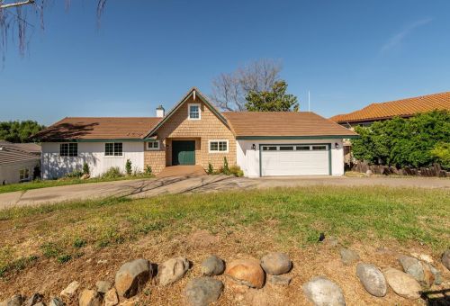 397 Pebble Beach Ct, Valley Springs, CA 95252-9246
