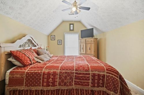 215 Lanella Pkwy, Conyers GA  30013-5237 exterior