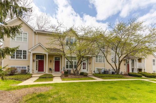 991 Darla Ct, Waukegan, IL 60085-8658