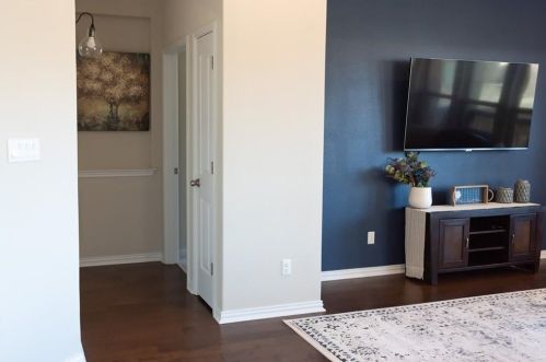 676 Catalina Ln, Austin TX  78737-4715 exterior
