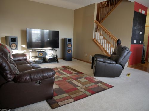 1246 Chateau Ave, Saint Paul, MN 55109-5461