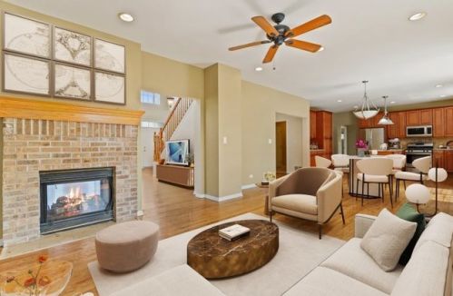 1619 North St, Palatine, IL 60067-1825