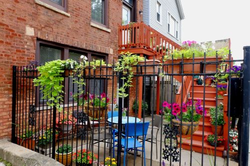 747 Throop St, Chicago, IL 60642-5751