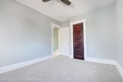 1415 Asbury Ave, Tinton Falls NJ 07712-5701 exterior