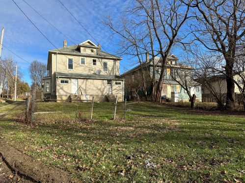 117 Cecil St, Springfield, OH 45504-2217