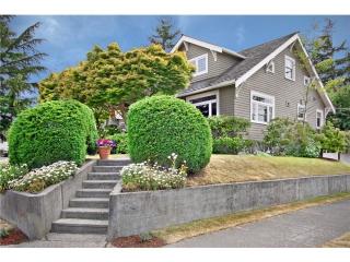 3203 Belvidere Ave, Seattle, WA 98126-2224