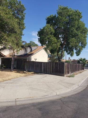703 Kirkwood Ct, Los Banos, CA 93635-2934