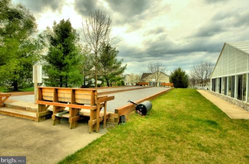 175 Meadowlark Dr, Trenton NJ  08690-3545 exterior