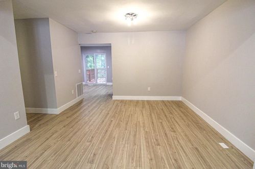 14212 Long Green Dr, Silver Spring MD 20906-2074 exterior