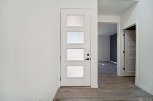 11111 Richfield Cir, Denver CO  80022 exterior