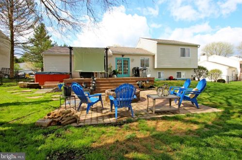 157 Pulte Rd, Lancaster, PA 17601-3335