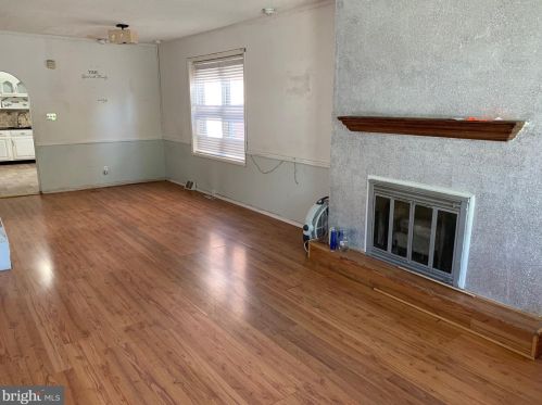 5 Moffatt Ave, Trenton, NJ 08629-1427