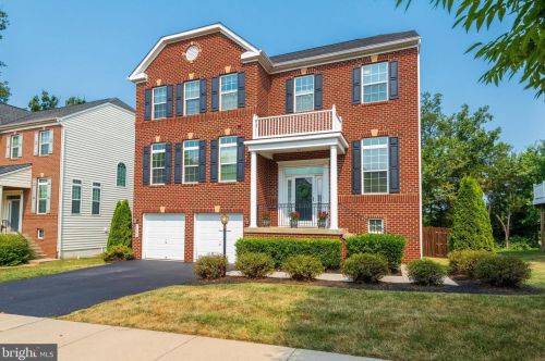 13749 Hastenbeck Dr, Gainesville, VA 20155-3621