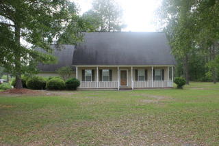 1939 Baker Farm Rd, Douglas, GA 31535-2519
